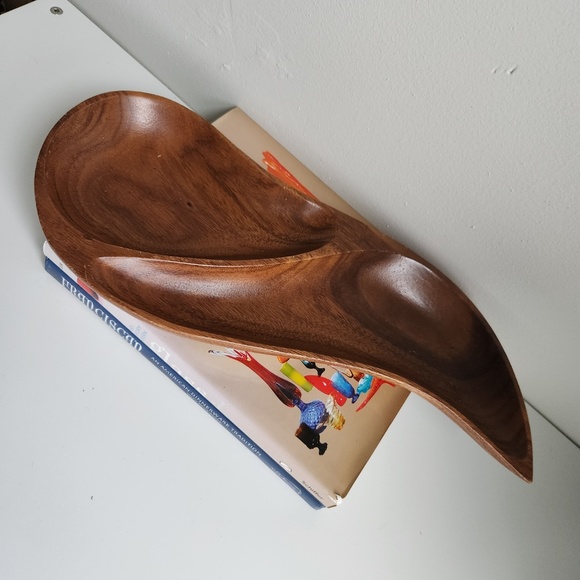 Mid 20th Century Monkey Pod Divided Dish Tray - Picture 4 of 8